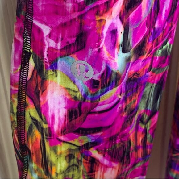 Lululemon Fast and Free High-Rise Tight 25" Size 0 Hyper Flow Pink Multi - Picture 5 of 9
